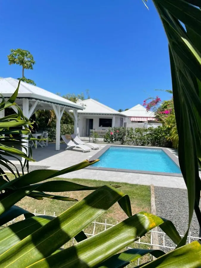 Gites De Corneille, Bungalow Little Banania Ле-Муль Дом отдыха